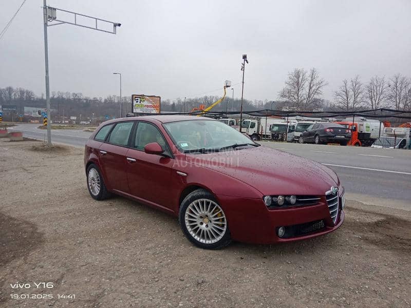Alfa Romeo 159 