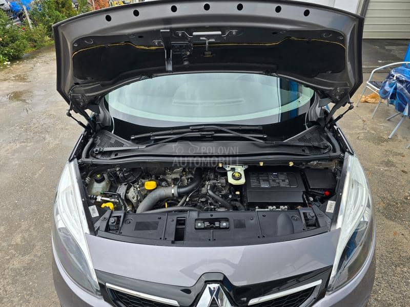 Renault Scenic XMOD BOSE