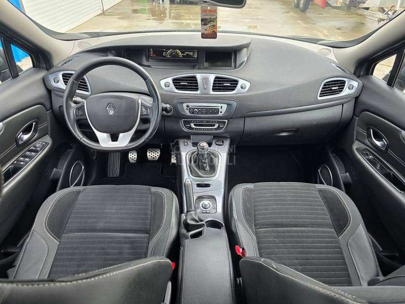 Renault Scenic XMOD BOSE