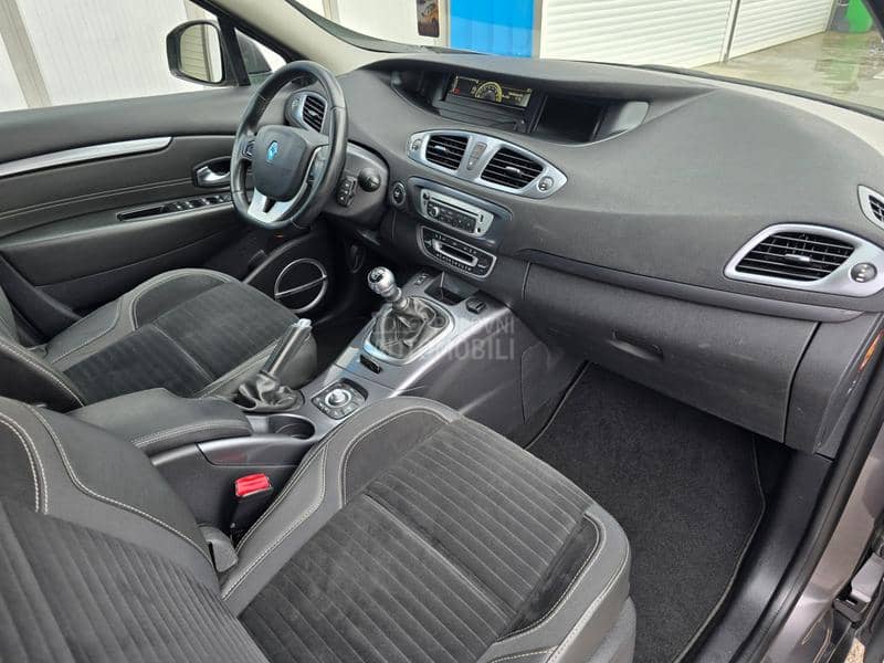 Renault Scenic XMOD BOSE
