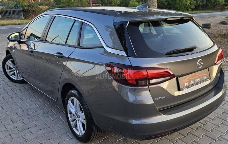 Opel Astra K 1.6 cdti N.A.V.I