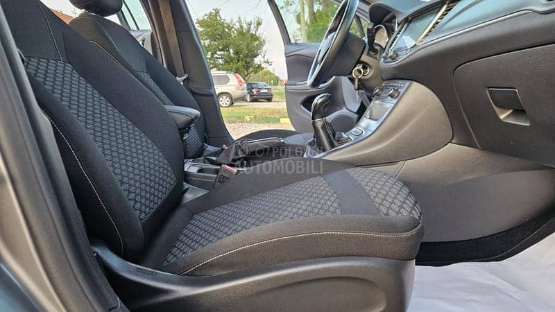 Opel Astra K 1.6 cdti N.A.V.I