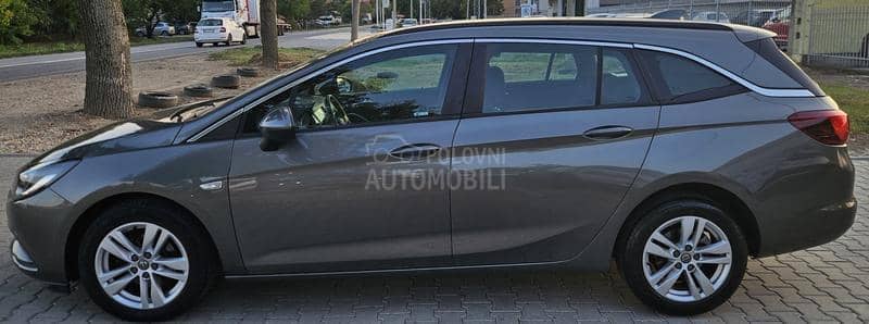 Opel Astra K 1.6 cdti N.A.V.I