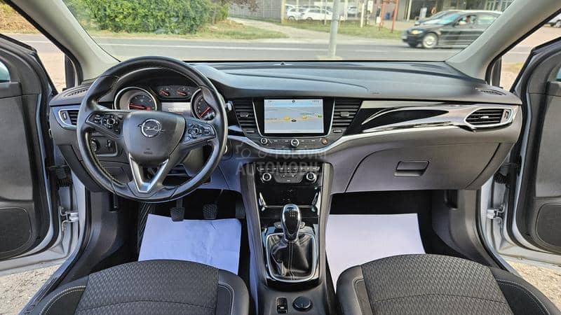 Opel Astra K 1.6cdti INNOVATION