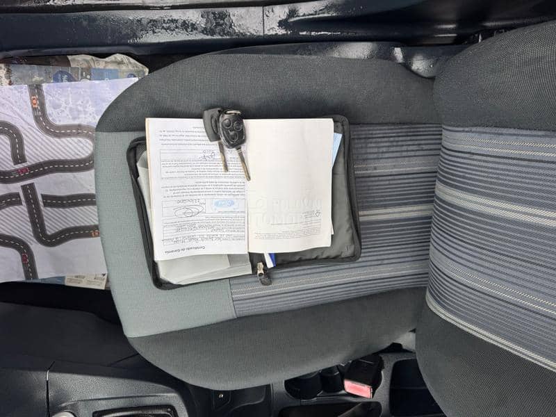 Ford Fiesta 1.25 BEN ŠVAJ NOV