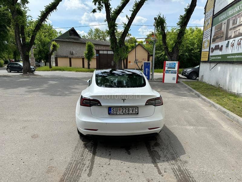 Tesla Model 3 Standard Range Plus