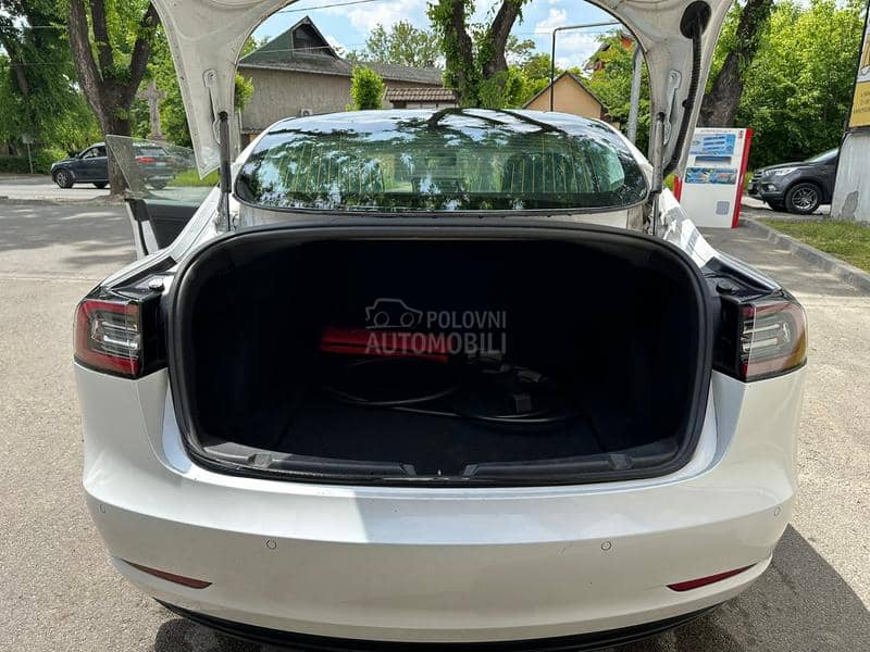 Tesla Model 3 Standard Range Plus