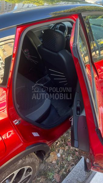 Renault Captur Intens dCi 90 EDC