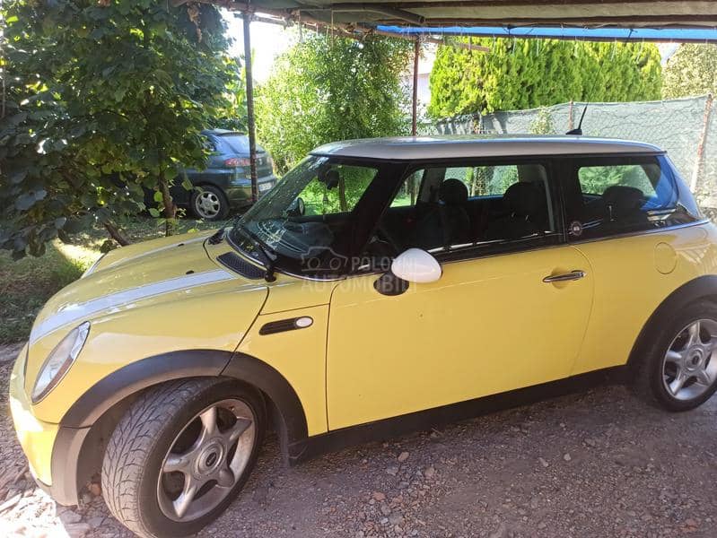 MINI Cooper 