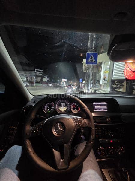 Mercedes Benz C 220 AVANTGARD170