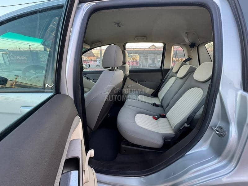 Lancia Musa 1.4B 6brz