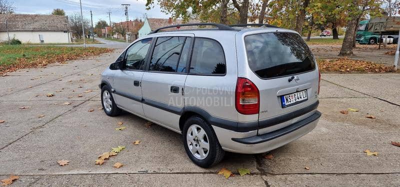 Opel Zafira 