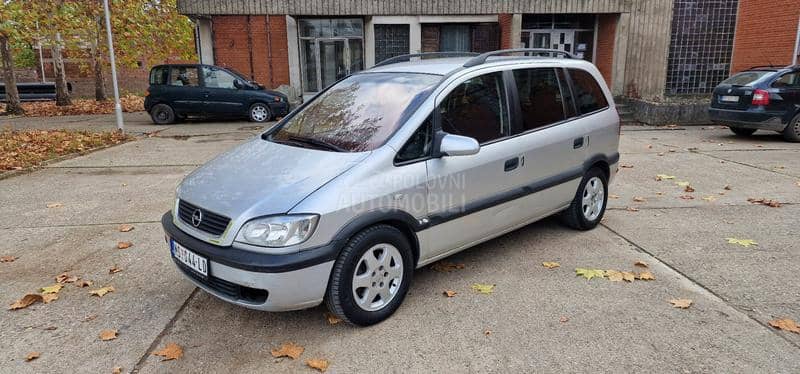 Opel Zafira 