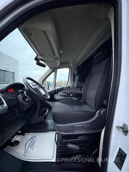 Fiat Ducato 2,3JTD TWIN CABIN KAO NOV