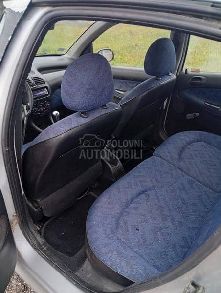 Peugeot 206 