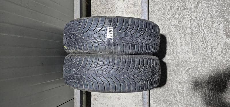 Toyo 185/65 R15 Zimska