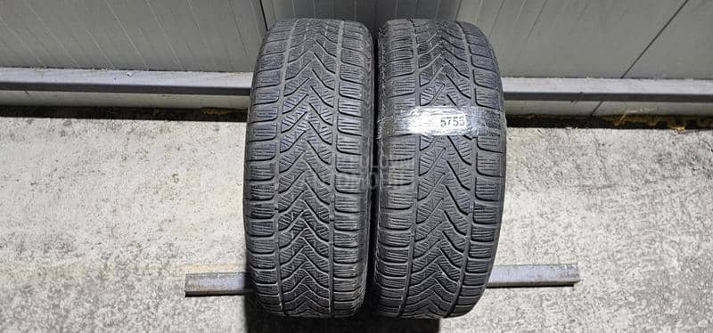 Lassa 215/60 R17 Zimska