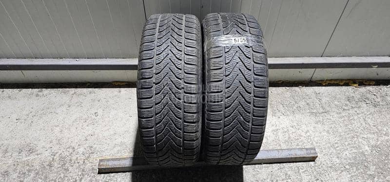 Lassa 215/60 R17 Zimska
