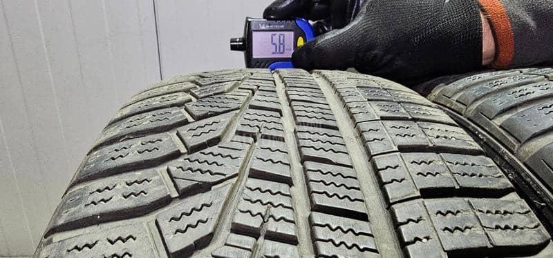 Hankook 205/55 R17 Zimska