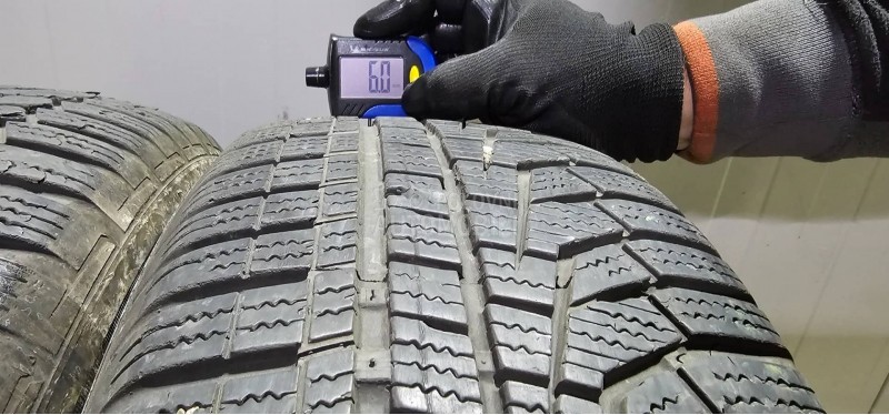 Hankook 205/60 R16 Zimska