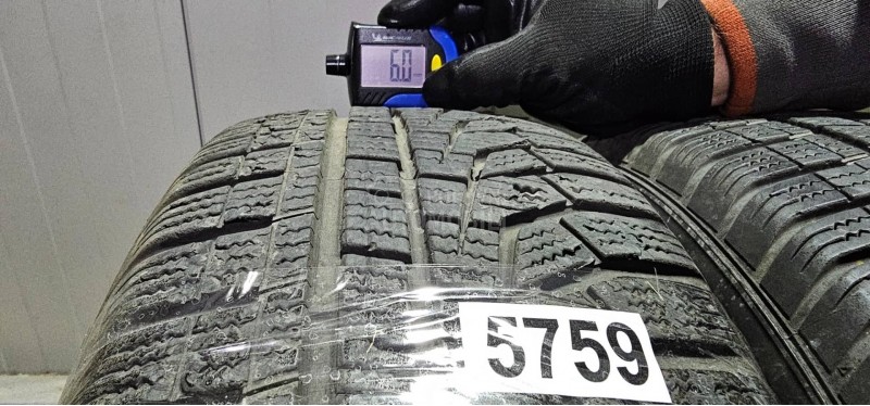 Hankook 205/60 R16 Zimska