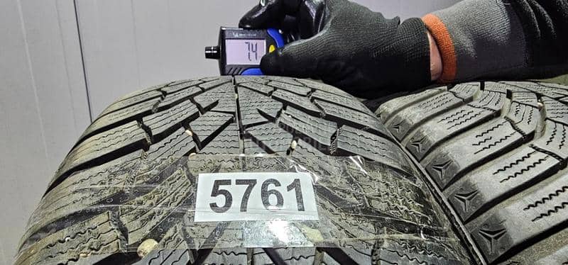 Kumho 205/55 R16 Zimska