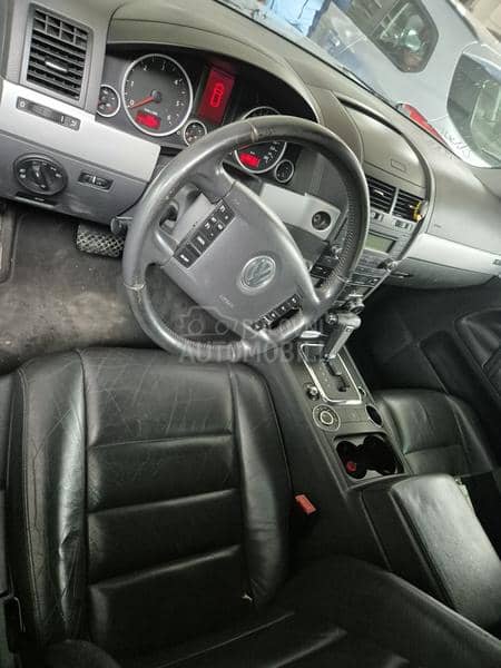 Volkswagen Touareg 3.0 TDI  AUTOM.