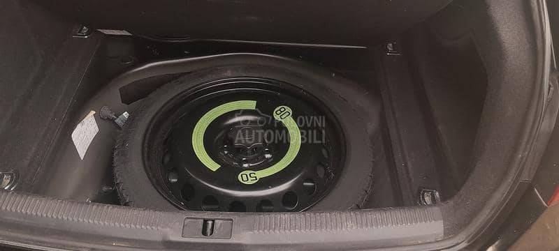 Audi A4 2.0 TDI 3xS line