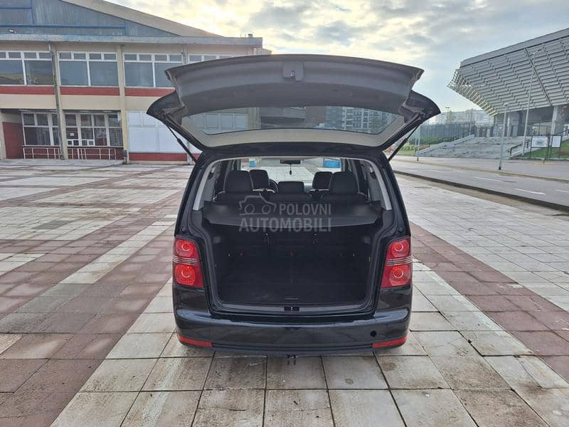 Volkswagen Touran 1.4 tsi
