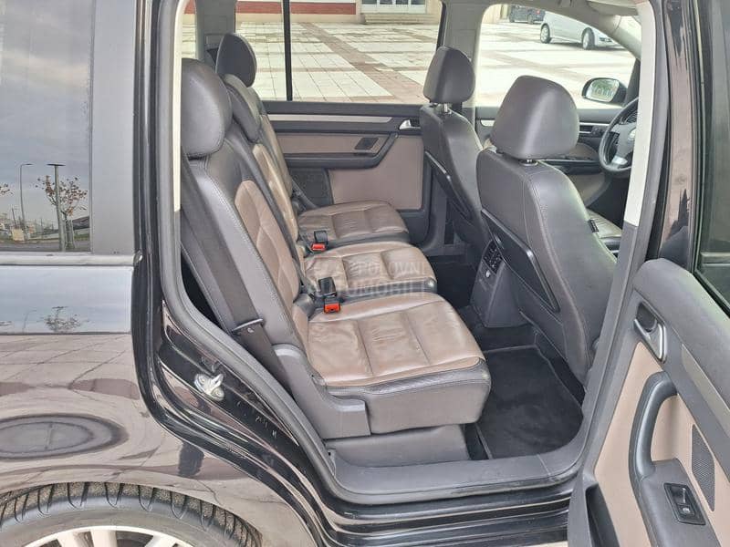 Volkswagen Touran 1.4 tsi