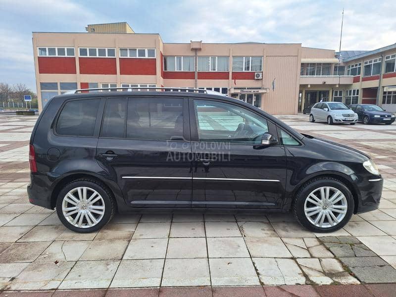 Volkswagen Touran 1.4 tsi