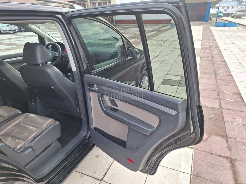 Volkswagen Touran 1.4 tsi