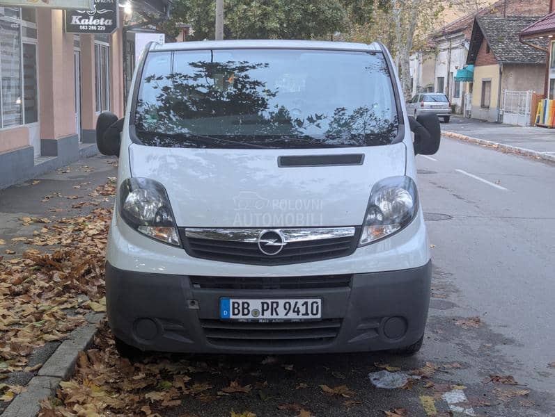 Opel Vivaro 2.0 TDCI L1H1
