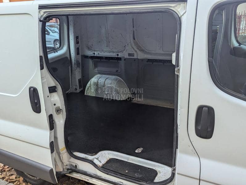 Opel Vivaro 2.0 TDCI L1H1