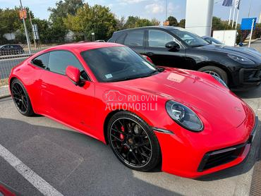 Porsche 911 4s