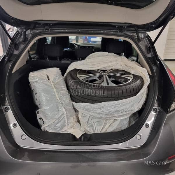 Nissan Leaf Electic CH