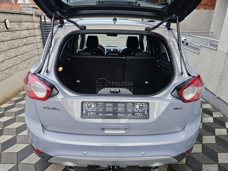 Ford Kuga 2.0 TDCI  TITANIUM