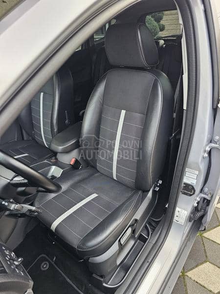 Ford Kuga 2.0 TDCI  TITANIUM
