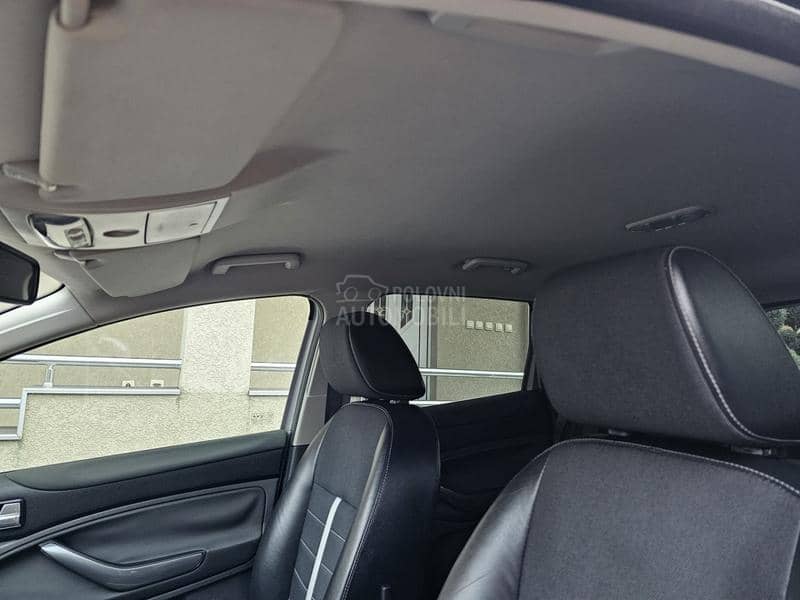 Ford Kuga 2.0 TDCI  TITANIUM