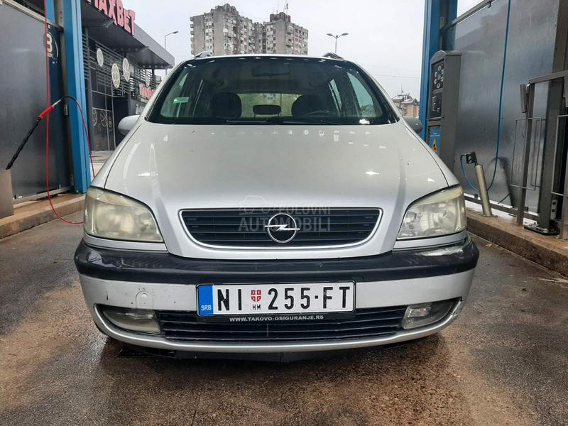 Opel Zafira 7 s e d. DTi 10.2026