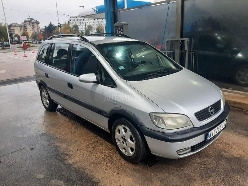 Opel Zafira 7 s e d. DTi 10.2026