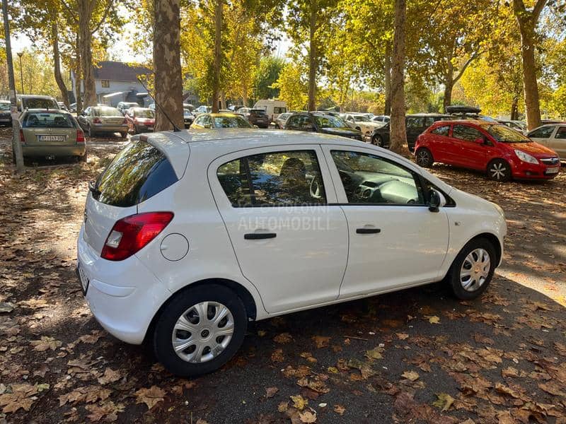 Opel Corsa D 1.2 TNG