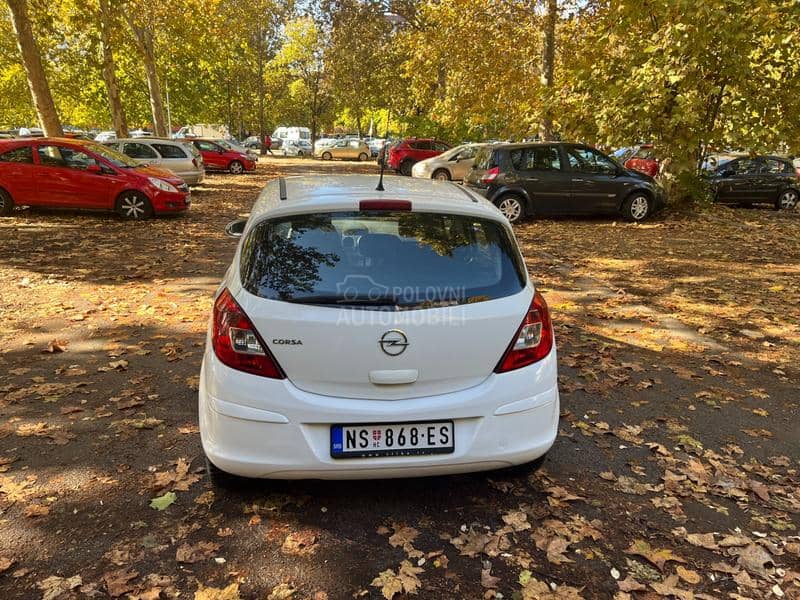 Opel Corsa D 1.2 TNG