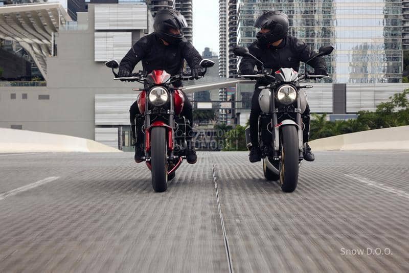 Triumph Trident 800 USKORO