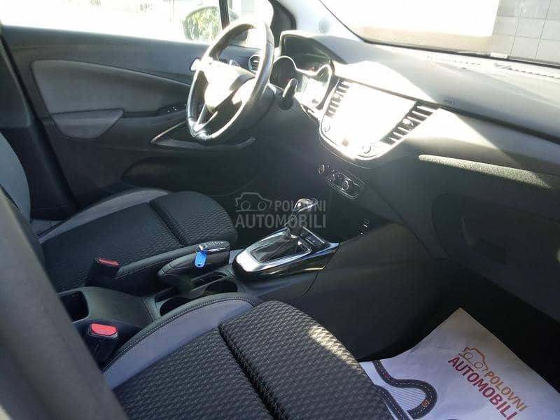 Opel Crossland X  CROSSOWER