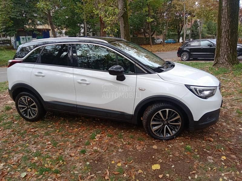 Opel Crossland X  CROSSOWER