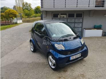 Smart ForTwo pure