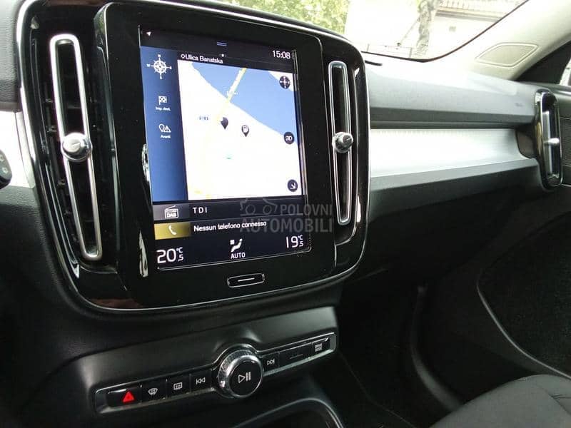 Volvo XC40 2,0D Black edit