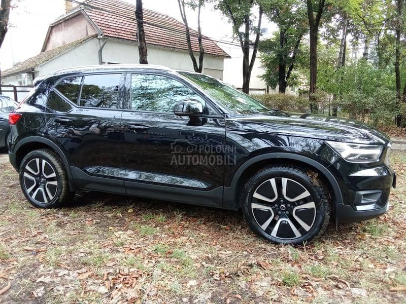 Volvo XC40 2,0D Black edit