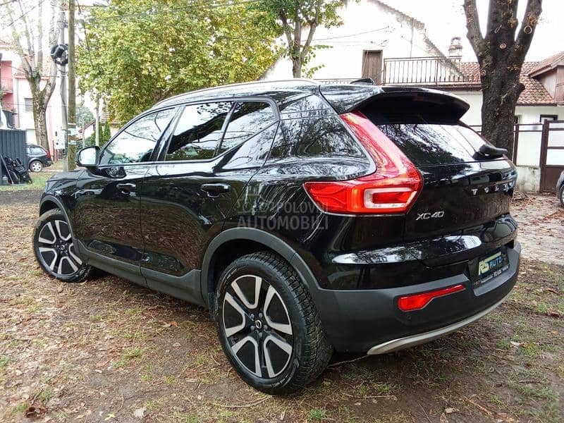Volvo XC40 2,0D Black edit